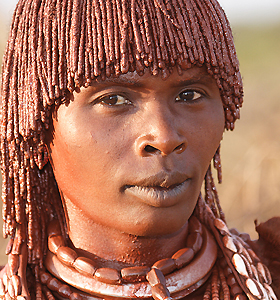 Frau vom Stamm der Hamar im Süden Äthiopiens - Äthiopien 2010 - (C)2010 by Hermann-Josef Bergmann
